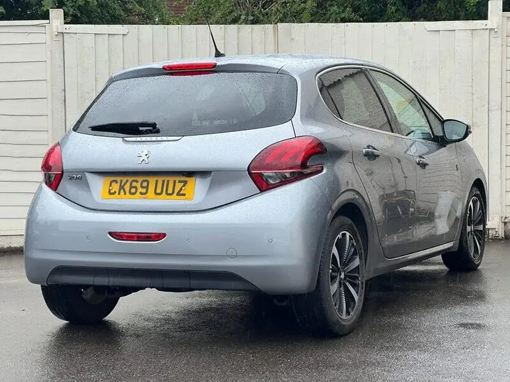 Used Peugeot 208 S 100 HP (73 kW) 2019 Grey Hatchback