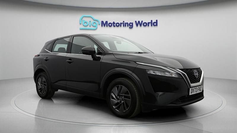 Used 2023 Nissan Qashqai Acenta Premium SUV | £16,600 (Super price) - Image 1/4