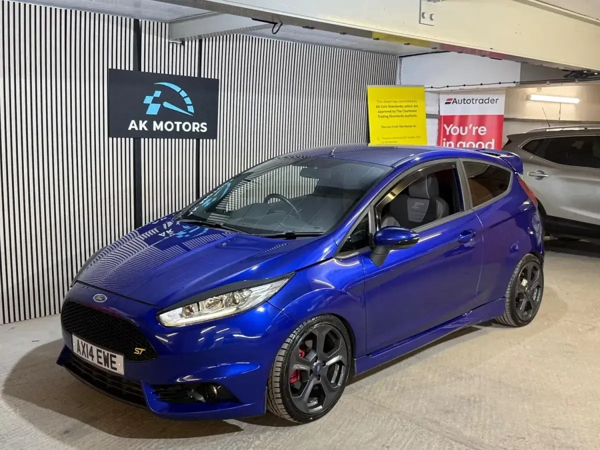 Used Ford Fiesta ST 2014 Blue Hatchback