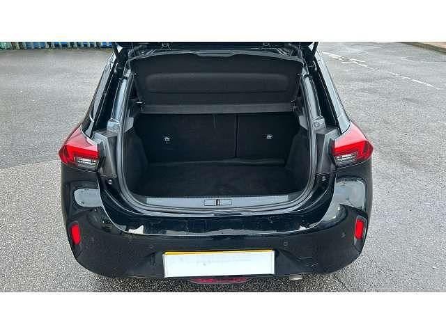 Używany Vauxhall Corsa SRi 101 KM (74 kW) 2020 Czarny Hatchback
