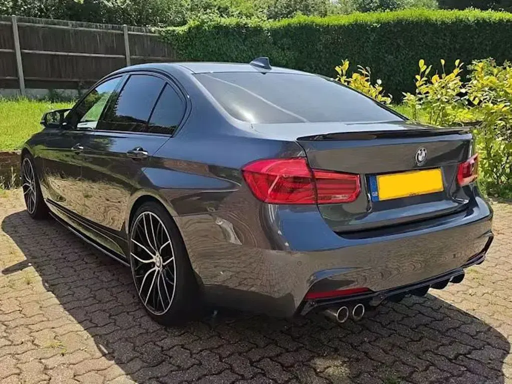 Used BMW 320 M Sport 184 HP (135 kW) 2018 Mineralgrau metallic Sedan