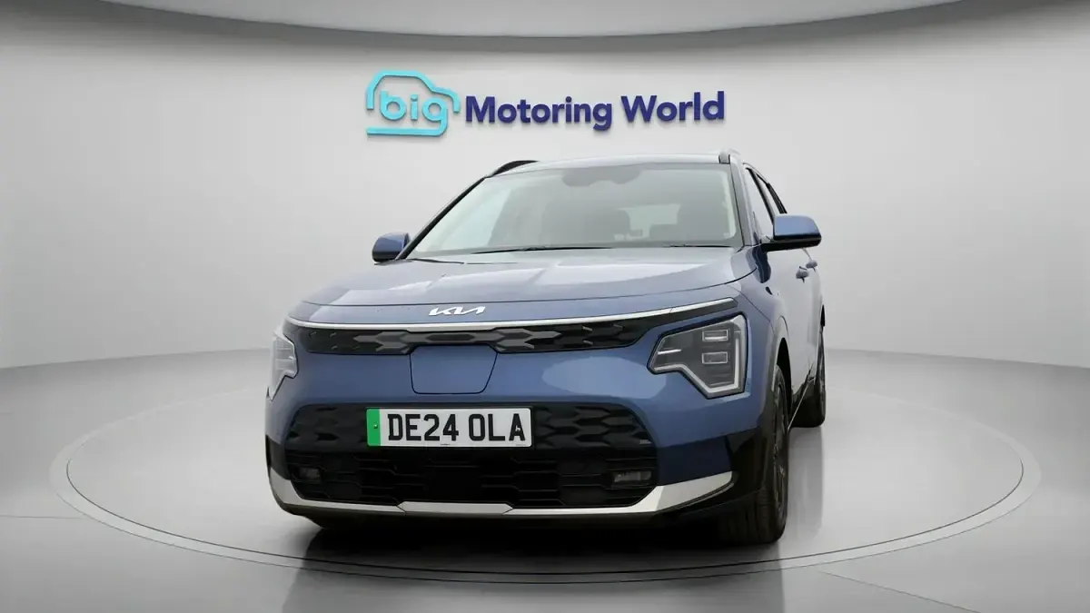 Used Kia e-Niro 147 kW (201 HP) 2024 Blue SUV