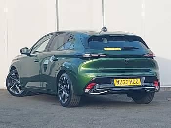Used Peugeot 308 Allure Premium 131 HP (96 kW) 2023 Green Hatchback