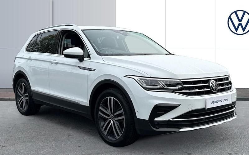 Used 2023 VW Tiguan Elegance SUV | £21,631 (Good price) - Image 1/4