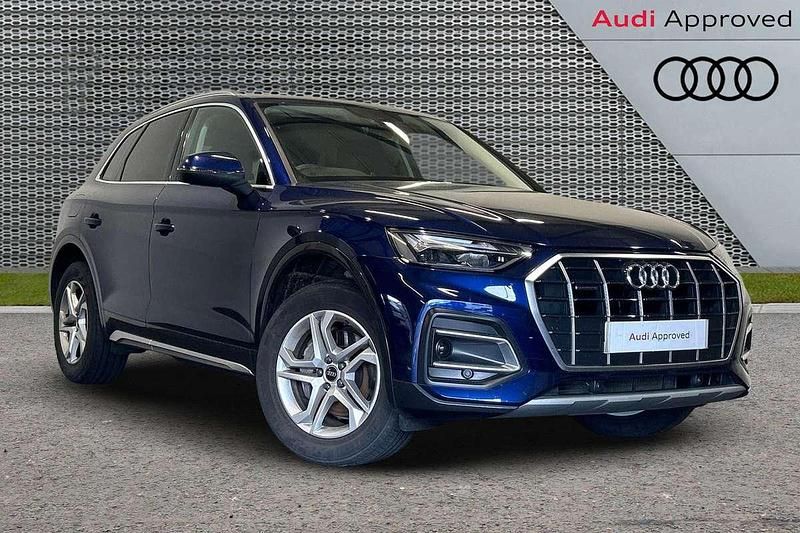 Blue Used 2022 Audi Q5 Sport SUV | £30,212 (Fair price) - Image 1/3