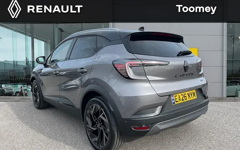 Nowe Renault Captur Esprit Alpine 158 KM (116 kW) 2026 Szary SUV