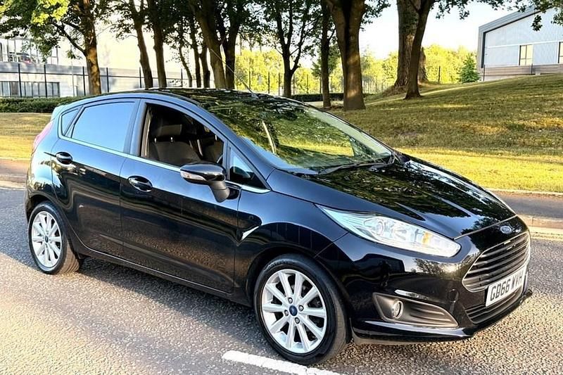 Black Used 2017 Ford Fiesta Titanium Hatchback | £2,994 (Super price) - Image 1/1