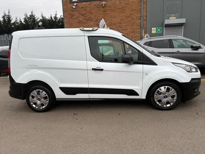 Used Ford Transit Connect S 100 HP (73 kW) 2019 White MPV