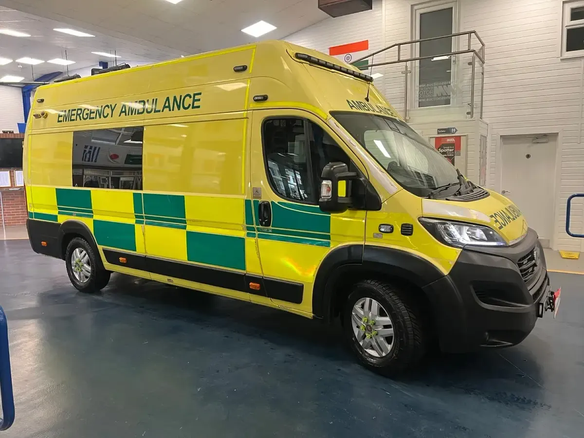 Used Fiat Ducato 180 HP (132 kW) 2020 Yellow Van