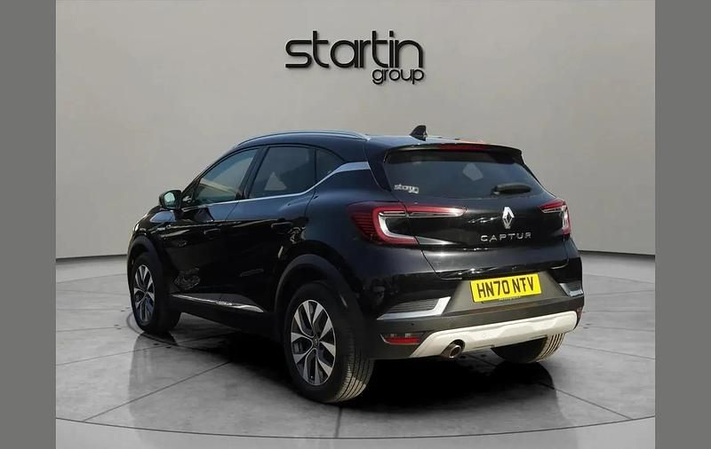 Used Renault Captur Version S 130 HP (95 kW) 2020 Black SUV