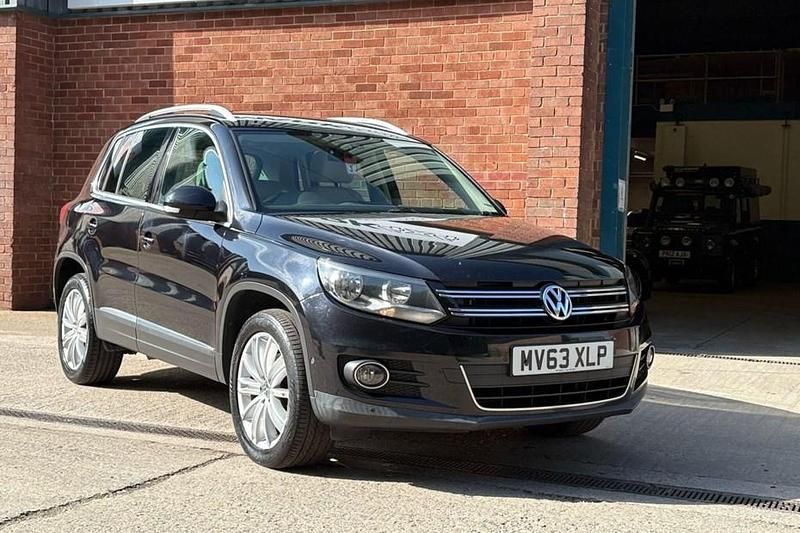 Used 2016 Land Rover Discovery Sport HSE SUV | £5,475 (Super price) - Image 1/1