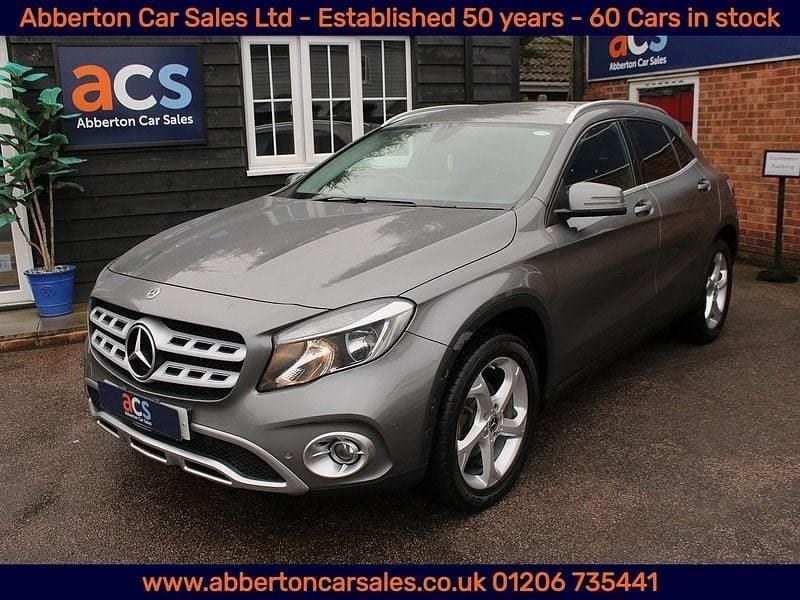 Used Mercedes GLA200 Executive 136 HP (100 kW) 2017 Grey SUV