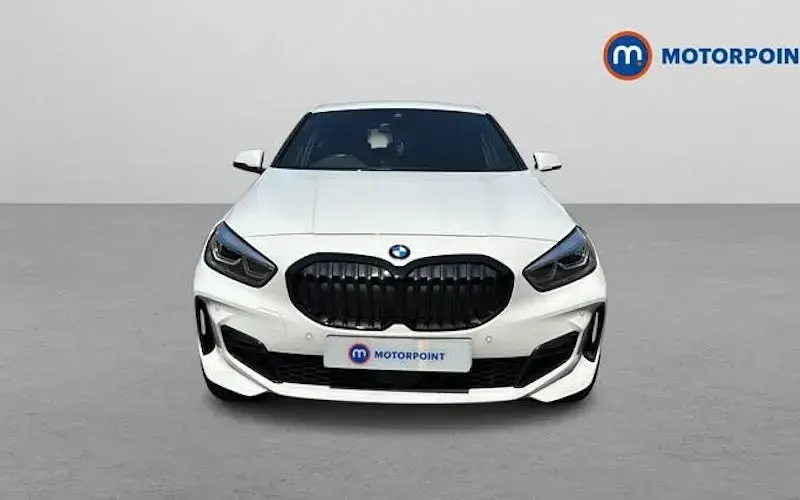 Used BMW 118 M Sport 136 HP (100 kW) 2024 White Hatchback