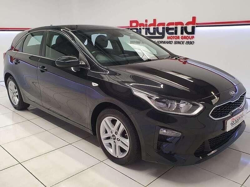 Black Used 2019 Kia Ceed 2 Hatchback | £8,799 (Fair price) - Image 1/4