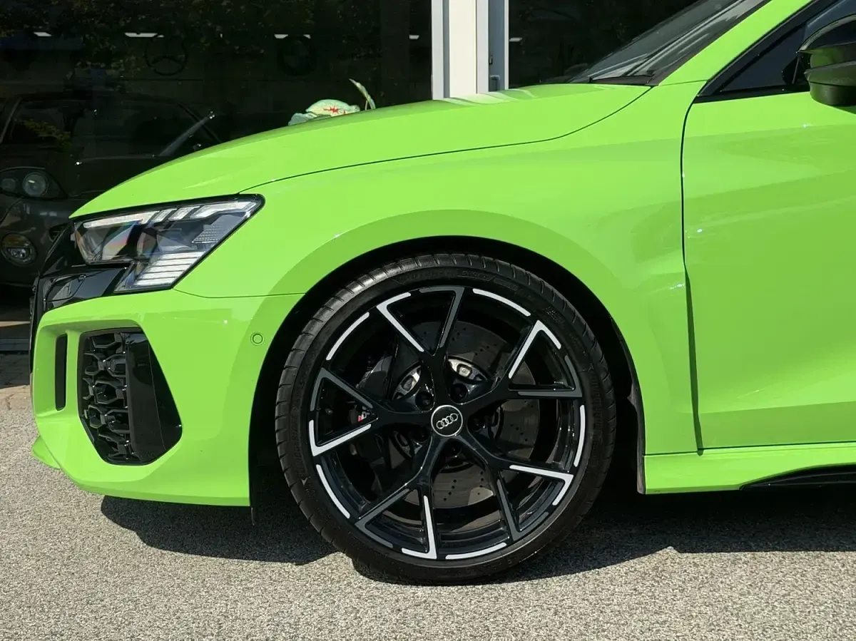 Used Audi RS3 Advanced 400 HP (294 kW) 2023 Green Sedan