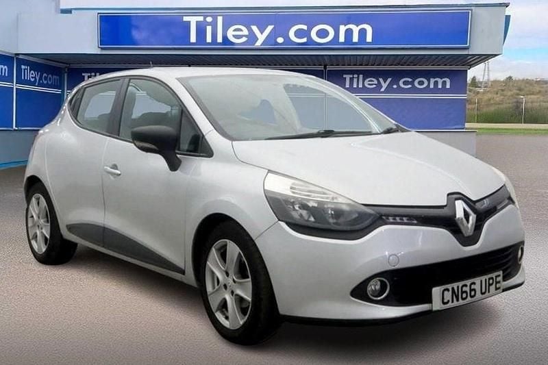Used 2016 Renault Clio IV Play Hatchback | £5,490 (Fair price) - Image 1/1