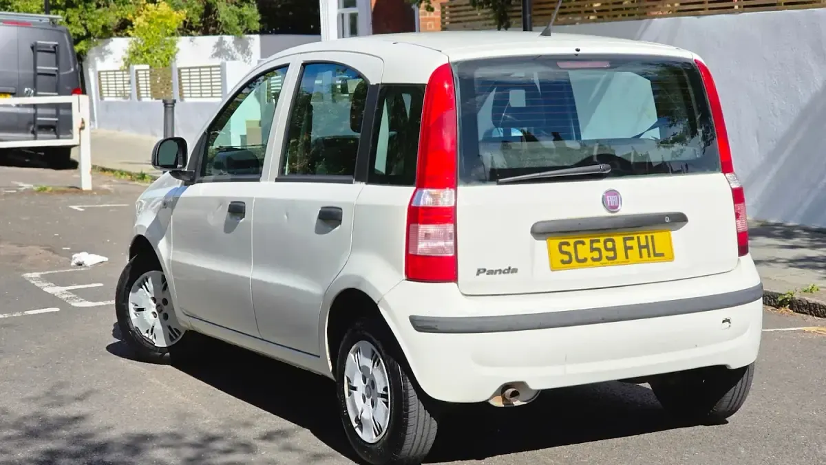 Used Fiat Panda Active 54 HP (39 kW) 2010 White Hatchback