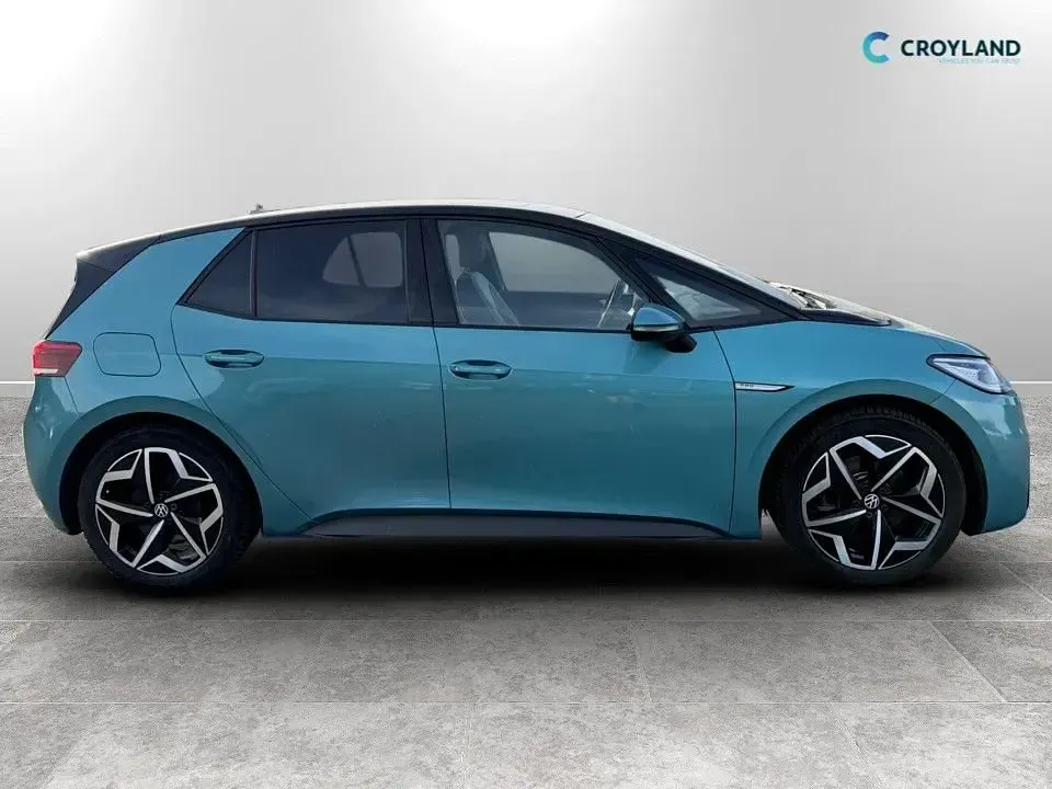 Used VW ID.3 Pro Performance 150 kW (204 HP) 2021 Turquoise Hatchback