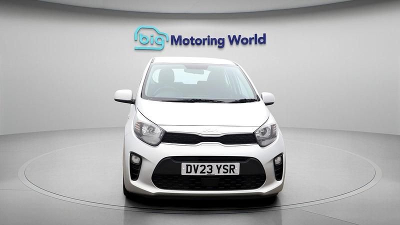 Used Kia Picanto 67 HP (49 kW) 2023 Silver Hatchback