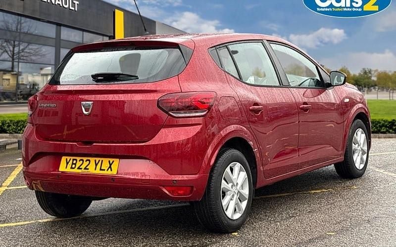 Used Dacia Sandero Comfort 91 HP (66 kW) 2022 Red Hatchback