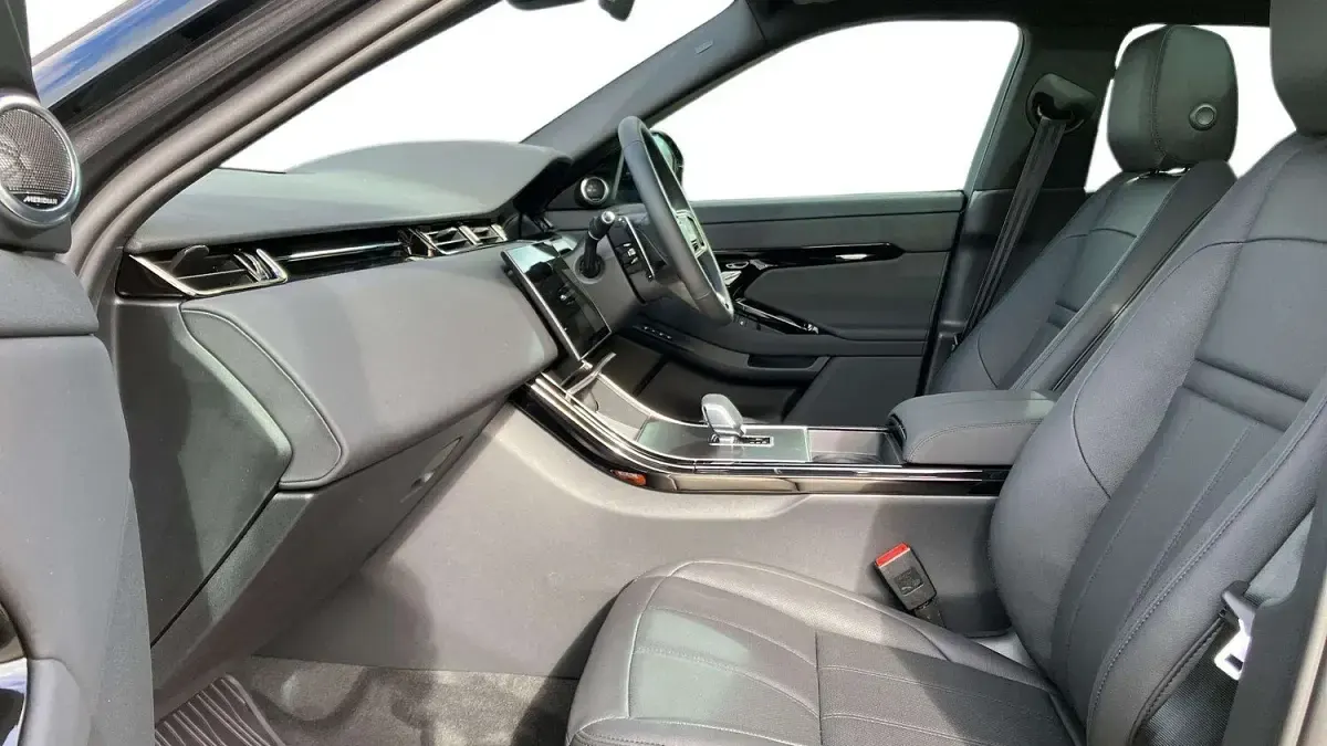 Used Land Rover Range Rover evoque SE Dynamic 2026 Carpathian grey SUV
