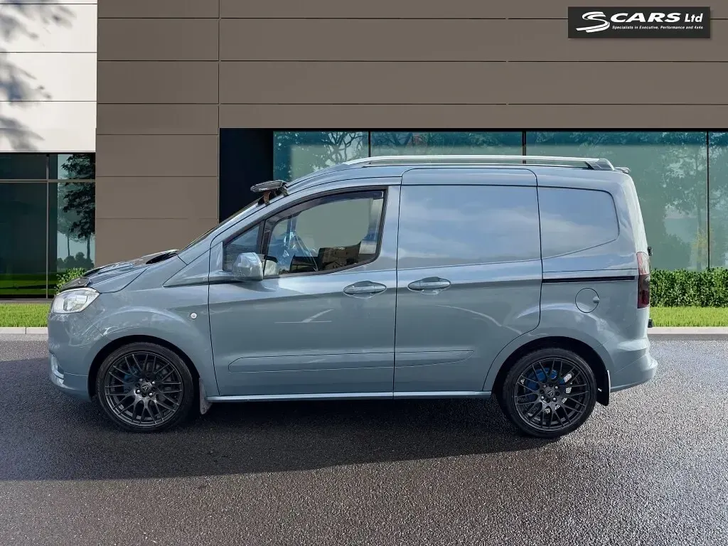 Used Ford Transit Limited 100 HP (73 kW) 2019 Blue Van