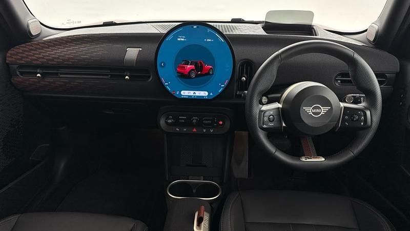 Used Mini Cooper Hatch 113 kW (154 HP) 2025 Red Hatchback