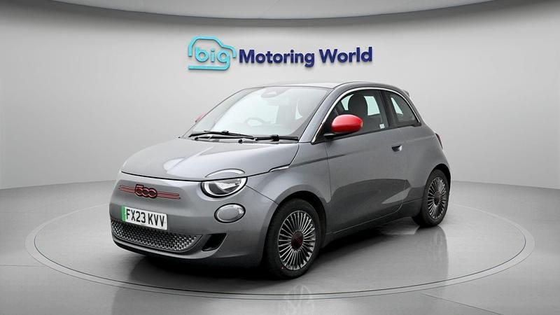 Used Fiat 500e Red 86 kW (118 HP) 2023 Grey Hatchback