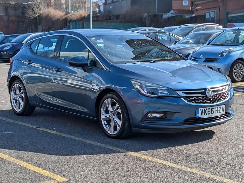 Used Vauxhall Astra SRi 2016 Blue Hatchback