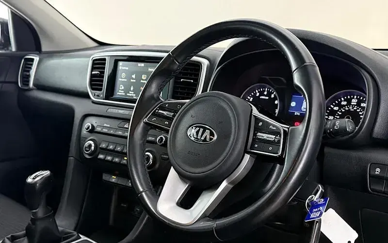 Used Kia Sportage 132 HP (97 kW) 2020 Black SUV
