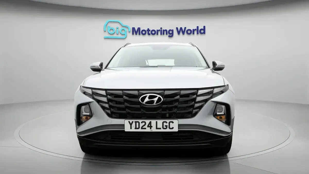 Used Hyundai Tucson SE 150 HP (110 kW) 2024 Silver SUV