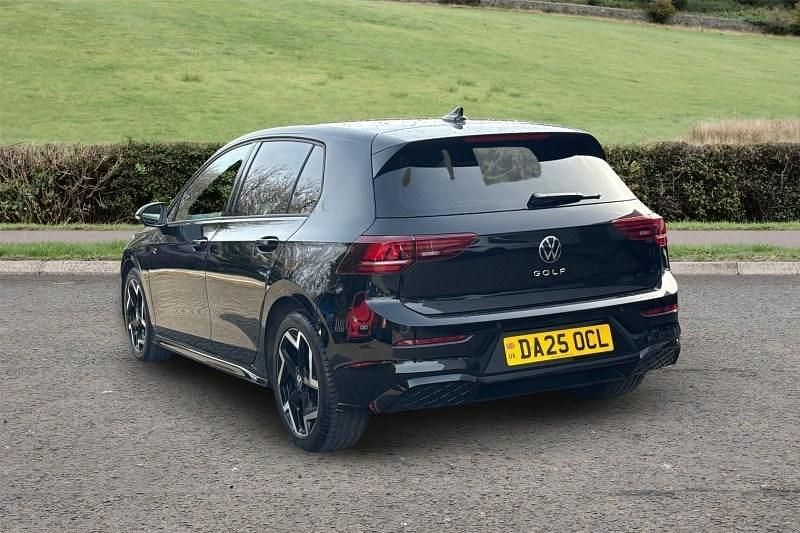 Used VW Golf VIII R-line 150 HP (110 kW) 2025 Black Hatchback