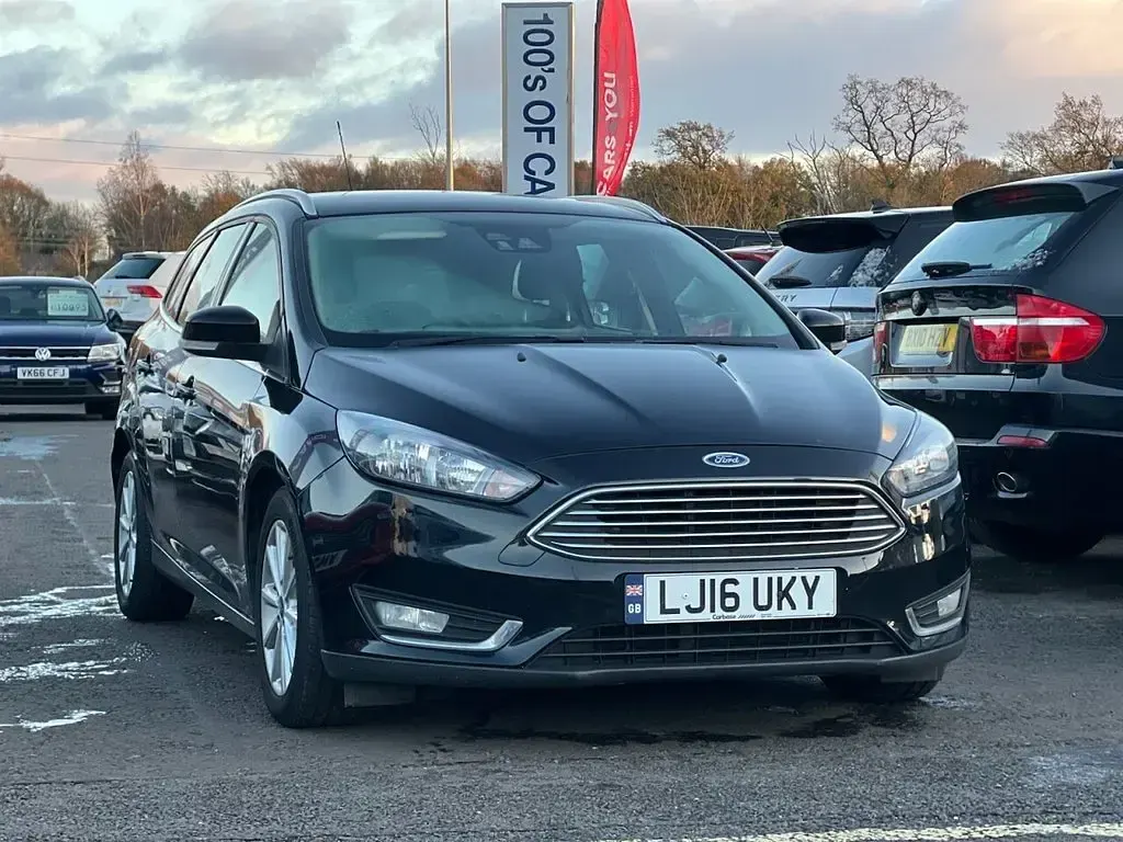 Used Ford Focus Titanium 150 HP (110 kW) 2016 Black Estate