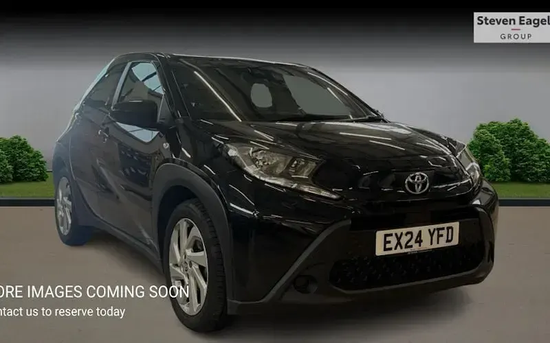 Used Toyota Aygo X PURE 72 HP (52 kW) 2025 SUV