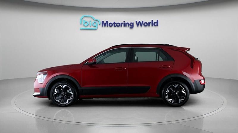Used Kia e-Niro 147 kW (201 HP) 2024 Red SUV