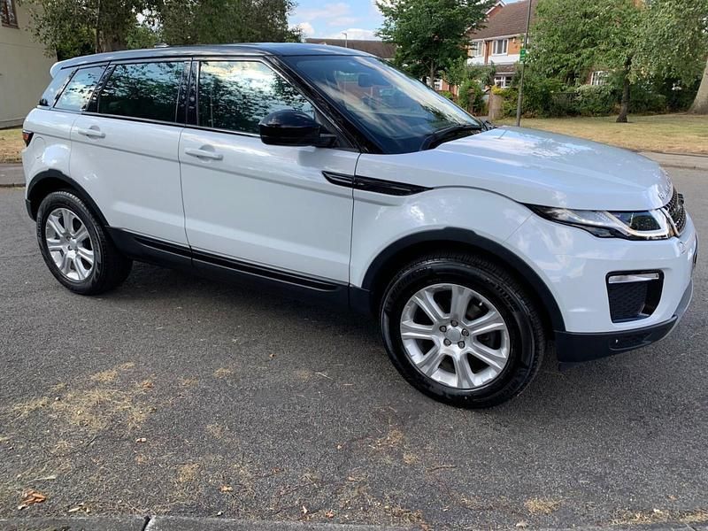 Used Land Rover Range Rover evoque SE 150 HP (110 kW) 2016 White Estate