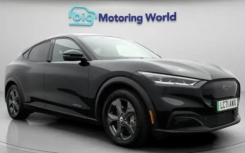 Used Ford Mustang Mach-E Standard Range 197 kW (269 HP) 2022 SUV