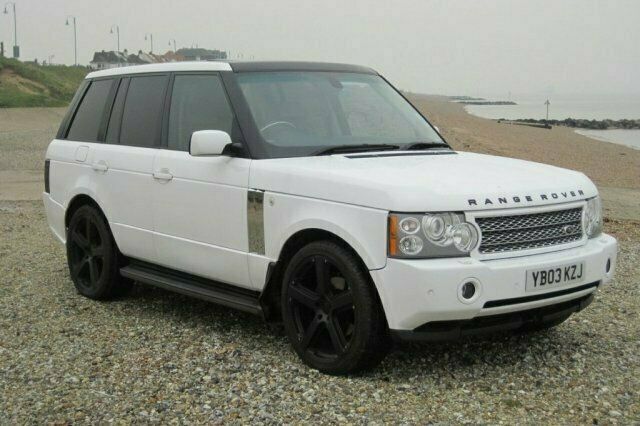 Used 2003 Land Rover Range Rover SUV | £11,985 - Image 1/4