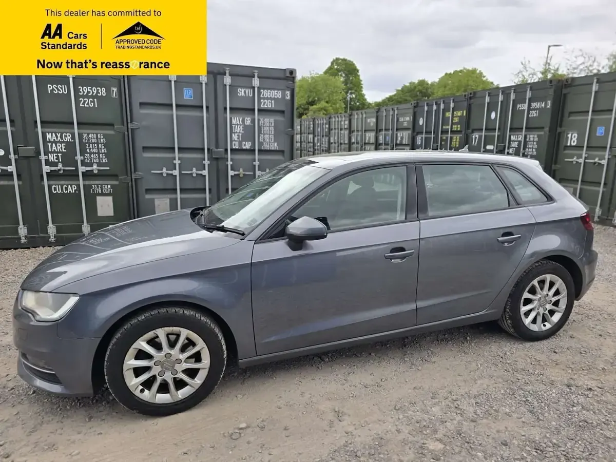 Used Audi A3 Performance 125 HP (91 kW) 2014 Grey Hatchback