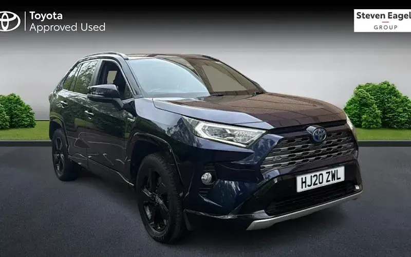 Usado Toyota RAV4 218 HP (160 kW) 2023 SUV