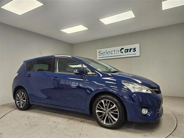 Blue Used 2016 Toyota Verso Multidrive S MPV | £14,495 (A bit pricey) - Image 1/1