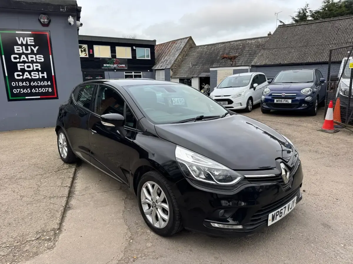 Usado Renault Clio IV Dynamique 2017 Negro Utilitario