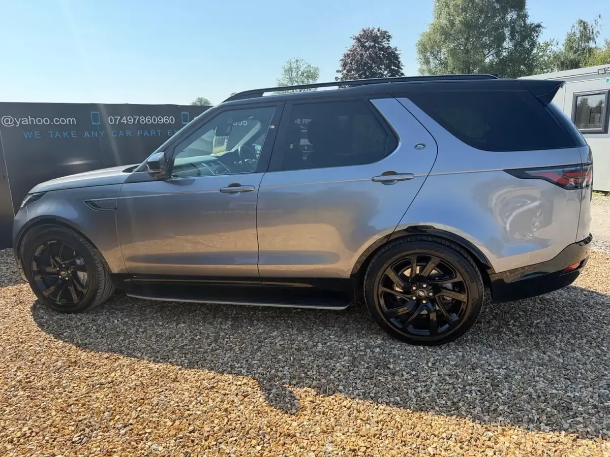Used Land Rover Discovery R-Dynamic 2021 Grey SUV