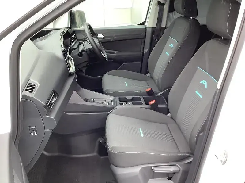 Used Ford Transit Active 150 HP (110 kW) 2025 White Van
