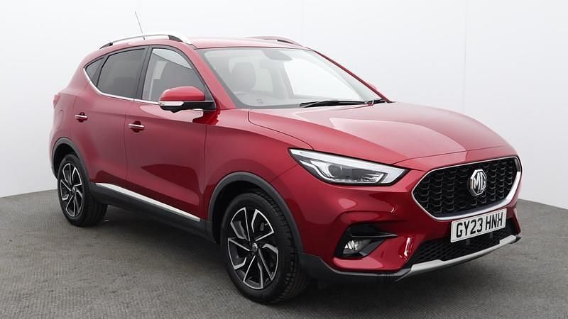 Used MG ZS Exclusive 106 HP (77 kW) 2023 Red SUV