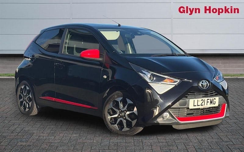 Used Toyota Aygo Trend 72 HP (52 kW) 2021 Black Hatchback