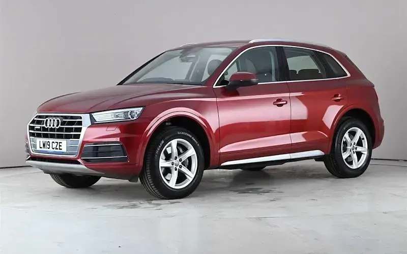 Used Audi Q5 Sport 190 HP (139 kW) 2019 Red SUV