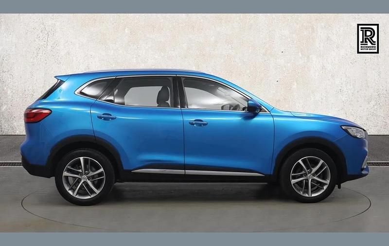 Used MG HS Excite 159 HP (116 kW) 2020 Blue SUV