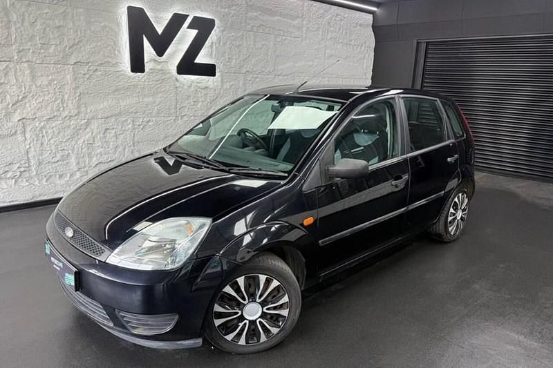 Used Ford Fiesta Style 74 HP (54 kW) 2005 Black Hatchback