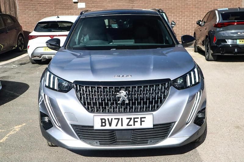 Used Peugeot 2008 GT 129 HP (94 kW) 2021 Grey SUV